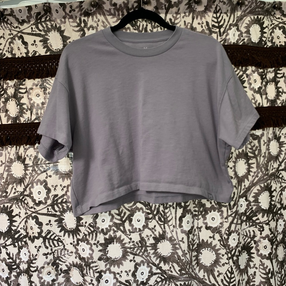 Under Armour Crop Top